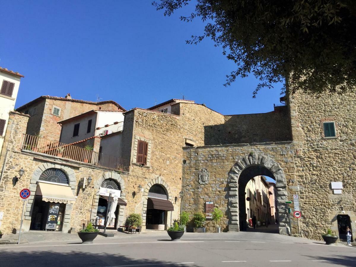 Camera E Appartamento Toscana - B&B Palazzo Robicci คาสติญโญน ฟิโอเรนทิโน ภายนอก รูปภาพ