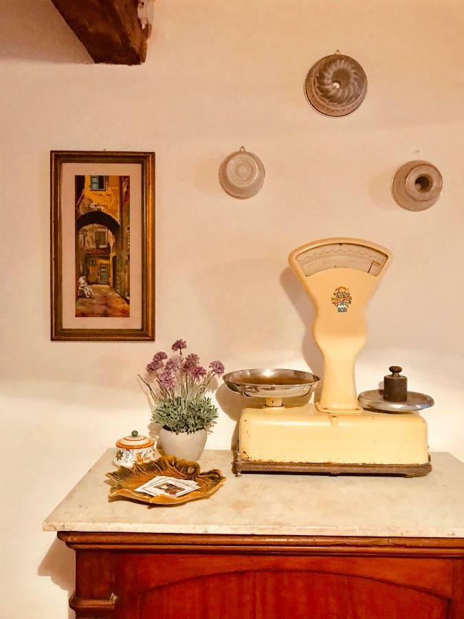 Camera E Appartamento Toscana - B&B Palazzo Robicci คาสติญโญน ฟิโอเรนทิโน ภายนอก รูปภาพ